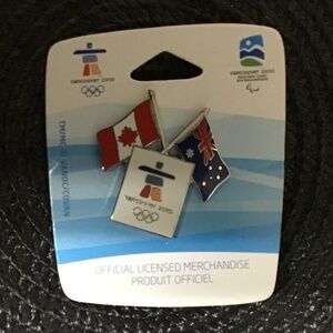 Vancouver 2010 Olympic Pin Dual Flag Canada / Australia